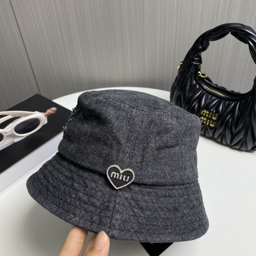 Miu Miu Caps